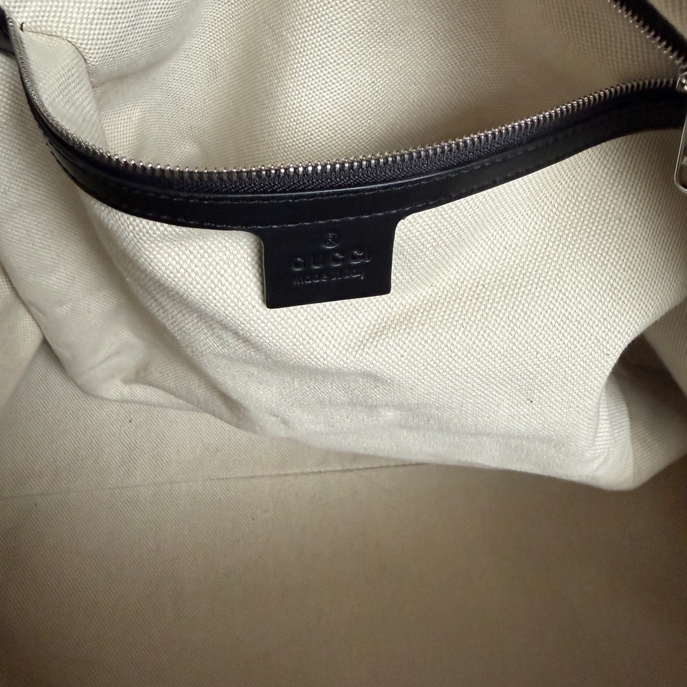 Gucci Black Monogram Leather Duffel Bag - Picture 8 of 8